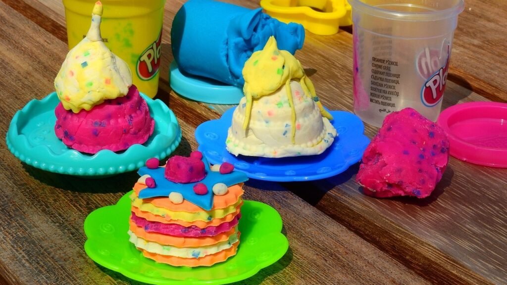 is-play-doh-non-toxic-2022-guide-bay-of-clay